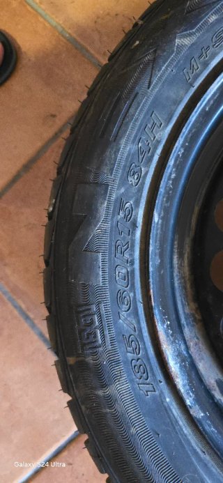 Rueda completa 4 agujeros