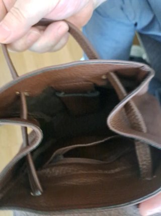 Mochila de piel marrón