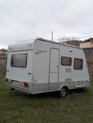 Caravana Sterckeman 370 DD