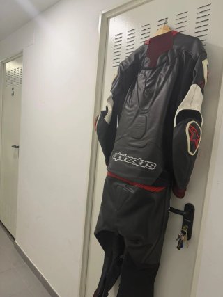Mono Cuero Alpinestars 2 Piezas Talla 52