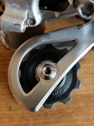 Desviador trasero Shimano RX100 8v SIS