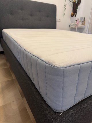 Cama Matrimonial Ikea Gris y Blanca co