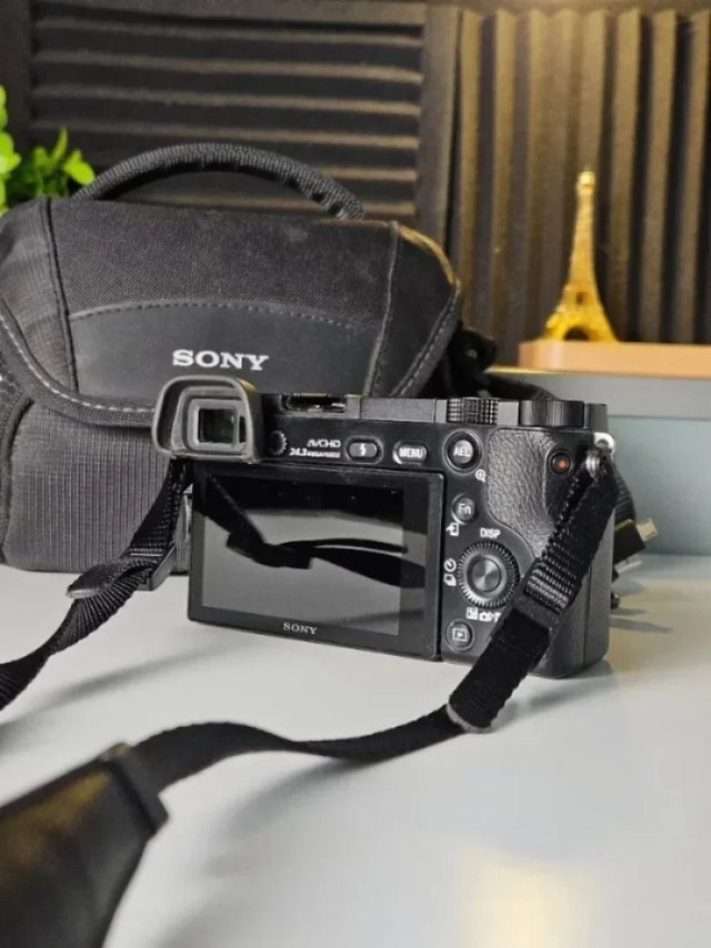 Sony Alpha a6000 Cámara Mirrorless