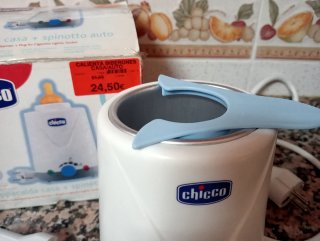 Calienta biberones+comida Chicco para casa y auto