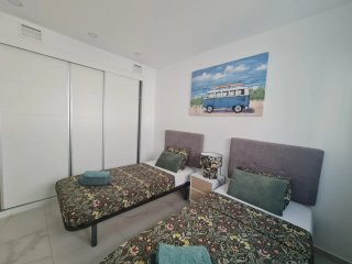 Stunning 3-Bedroom Corner Apartment in Torrevieja