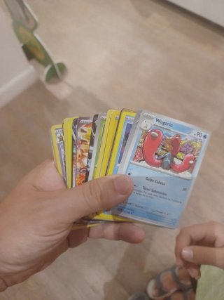 Cartas pokemon no originales.