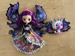 Littlest Pet Shop Set Moonlite Muñeca y Mascota