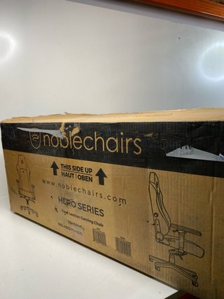 : Silla Gaming noblechairs HERO Negra/Roja