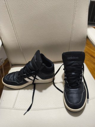 Zapatillas Adidas Hoops 2.0 Mid