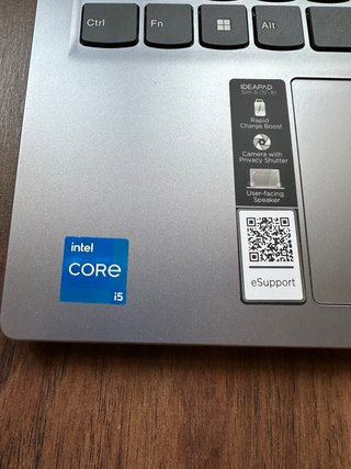 Portátil Lenovo IdeaPad Slim 3