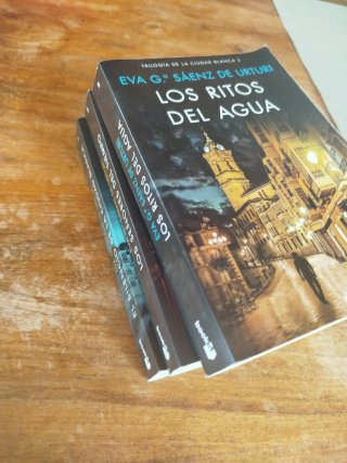 Trilogía El silencio de la ciudad blanca