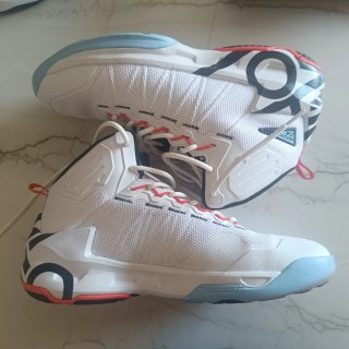 Lote 2 pares zapatillas Adidas Talla 44