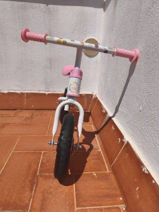 Bicicleta de equilibrio infantil
