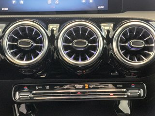 Mercedes-Benz Clase A 200 D - 2025