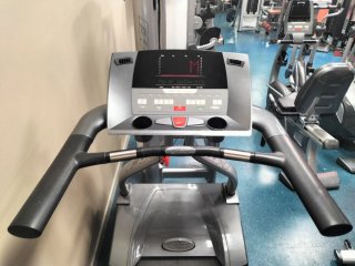 Cinta de correr profesional BH