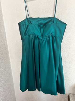 Vestido verde fiesta con pedrería