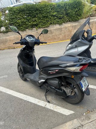 Sym Symphony ST 125 Scooter Negra