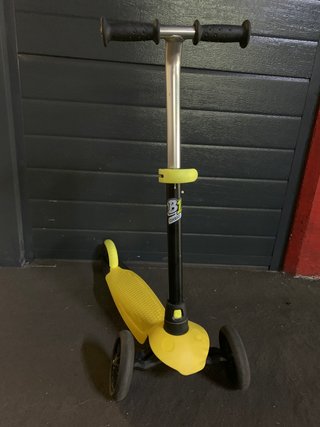 Patinete Oxelo B1 3 Ruedas Amarillo