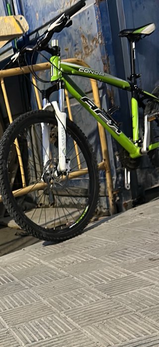 !!solo hoy!! Bicicleta Conor de montaña verde