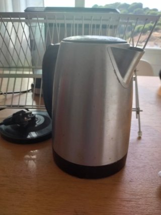 Cafetera y Hervidor con escurreplatos