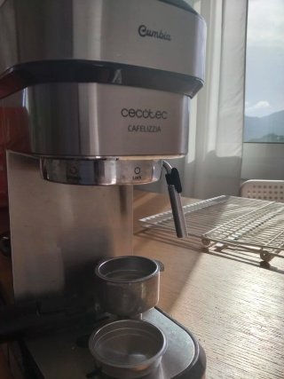 Cafetera y Hervidor con escurreplatos