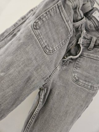 Pantalón vaquero niña T.10 Mango gris