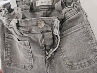 Pantalón vaquero niña T.10 Mango gris