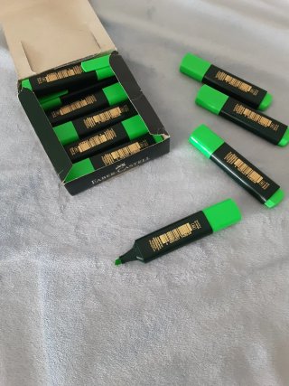 Caja de subrayadores Faber-Castell Textliner 1548