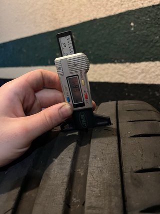235/35 ZR20 92Y Michelin Pilot Sport 4S