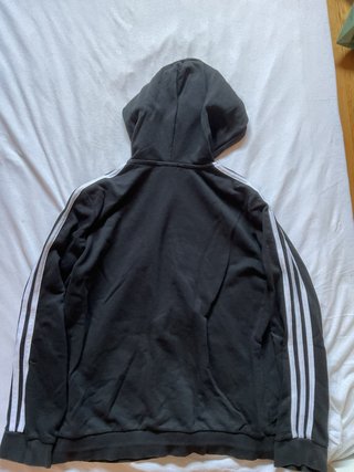 Sudadera Adidas con cremallera y capucha