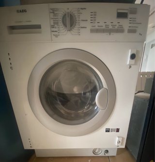 Horno Teka Negro con Puerta Ovalada