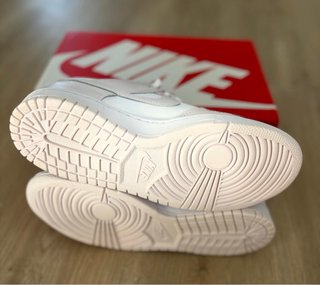 Nike Dunk Low Rosa y Blanco