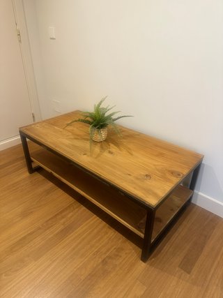 Mesa centro madera y metal