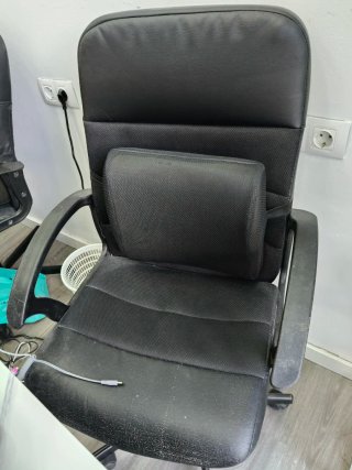 2 Sillas de Oficina Negras