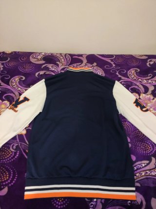 Sudadera Varsity Azul y Naranja