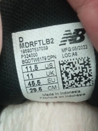 Zapatillas New Balance 45,5 Negras Blancas