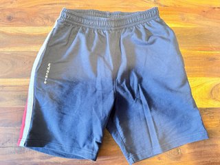 Pantalón corto deporte Educare T16