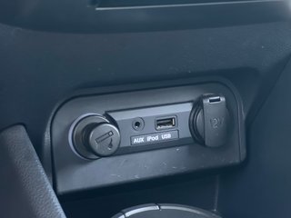 KIA Rio / Gasolina / Manual / Un propietario /2012