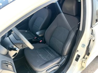 KIA Rio / Gasolina / Manual / Un propietario /2012