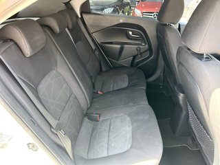 KIA Rio / Gasolina / Manual / Un propietario /2012