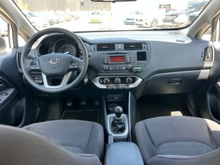 KIA Rio / Gasolina / Manual / Un propietario /2012