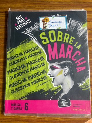 Libros 6 de primaria, casi nuevos