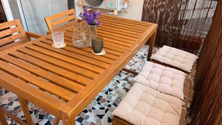 Mesa de madera para exterior con 2 sillas y banca