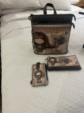 Bolso y Carteras Anekke