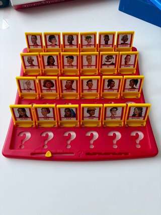Juego de Mesa ¿Quién es Quién? Hasbro