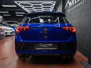 VOLKSWAGEN T-ROC R300