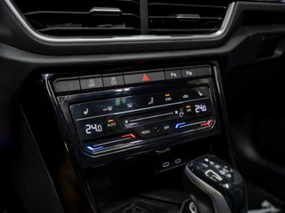 VOLKSWAGEN T-ROC R300
