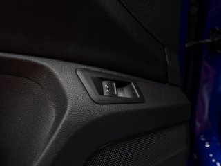 VOLKSWAGEN T-ROC R300
