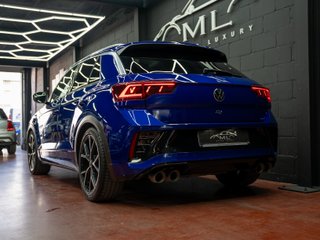 VOLKSWAGEN T-ROC R300
