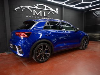 VOLKSWAGEN T-ROC R300